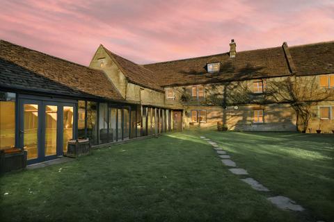 8 bedroom country house for sale, Bell Square, Chippenham, Wiltshire