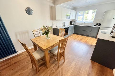 56 Porter Road, Poole, BH17 7AW