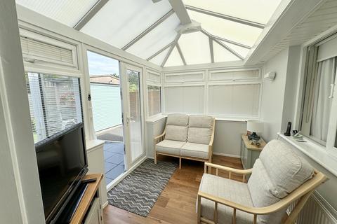 56 Porter Road, Poole, BH17 7AW