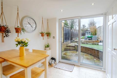 47 Bower Lane, Eaton Bray, Dunstable, LU6 1RB