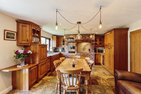 4 bedroom link detached house for sale, Roseacre Road, Preston PR4