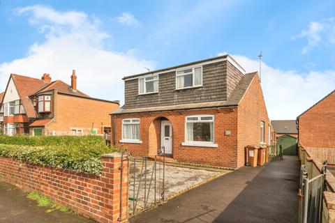 3 bedroom bungalow for sale, Kingsway, West Yorkshire WF5