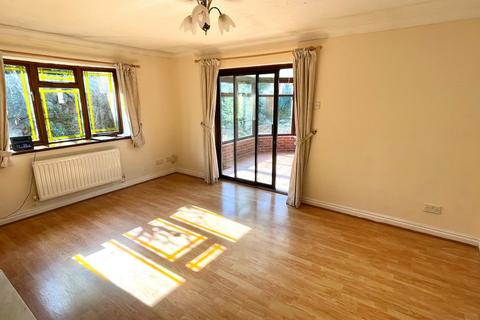 2 bedroom detached bungalow for sale, Helenny Close, Wednesfield, Wolverhampton, WV11