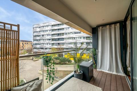 Flat 1, 11 Lambarde Square, London, SE10 9GF