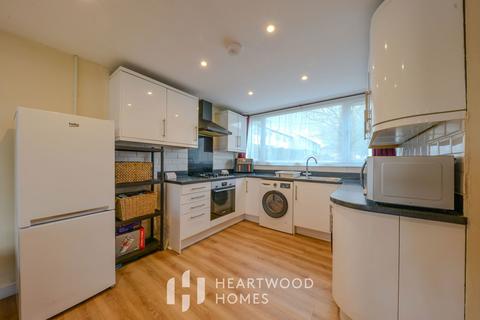3 bedroom terraced house for sale, Windmill Avenue, St. Albans, AL4 9SL