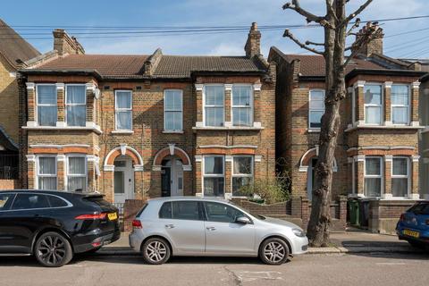 2 bedroom maisonette for sale, Francis Road, London E10