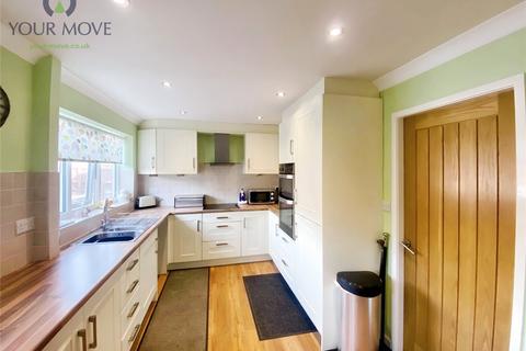 2 Perry Close, Keighley, BD22 7EE