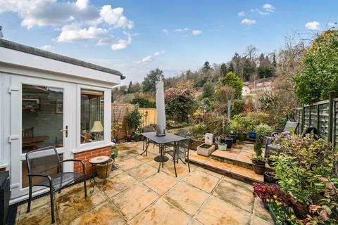 109 Lion Lane, Haslemere, GU27 1JL