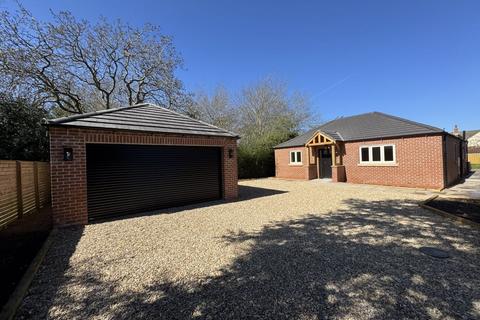 5 bedroom detached bungalow for sale, Langley Road, Lincoln, LN6