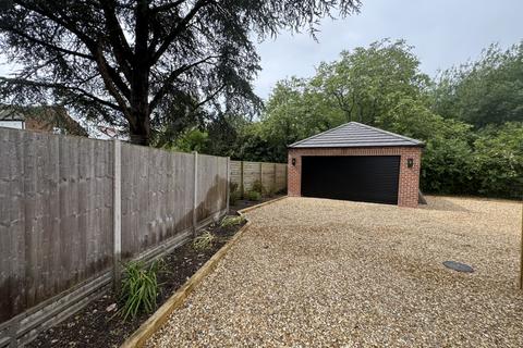 5 bedroom detached bungalow for sale, Langley Road, Lincoln, LN6
