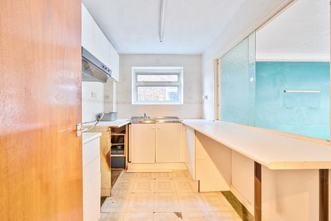 1 bedroom apartment for sale, The Avenue, Surrey KT4