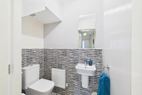 6 Waverley Walk, Waverley, Rotherham, S60 8BB