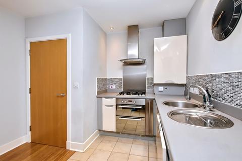 Flat 6, 17 Colonsay Close, Edinburgh, EH5 1BT