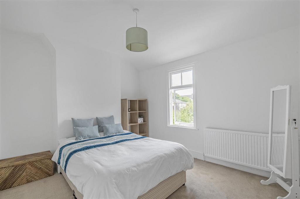 James Anderson - 63  Lower Richmond Road -12.JPG