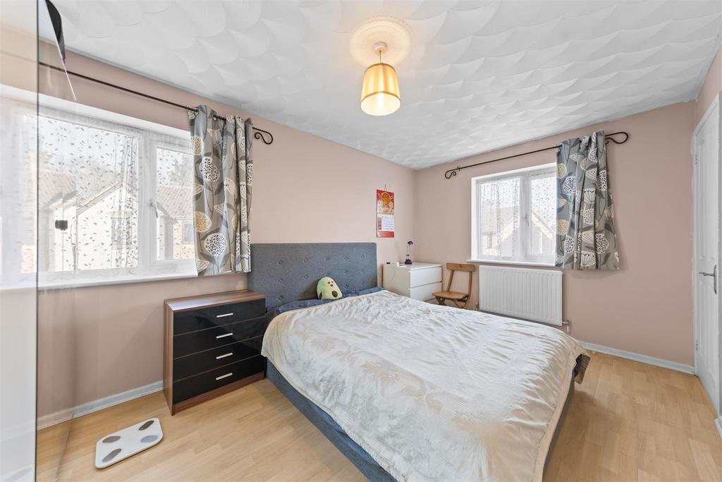 49 Braford Gardens Web18.jpg