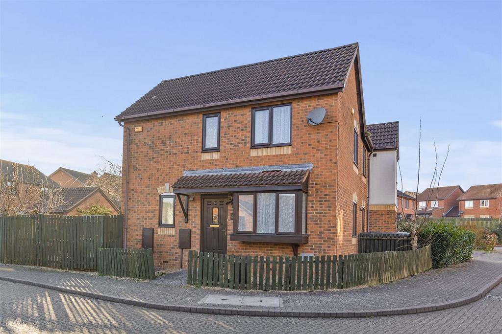 49 Braford Gardens Web02.jpg