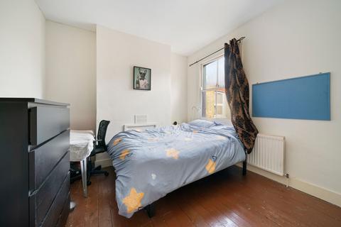147a Windmill Road, London, W5 4BS