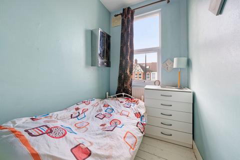 147a Windmill Road, London, W5 4BS