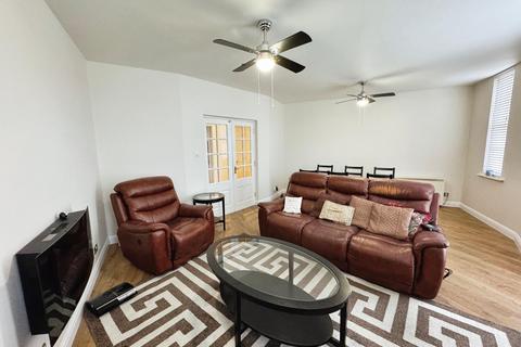 3 bedroom apartment to rent, Belper Road, Derby, DE1