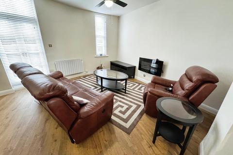 3 bedroom apartment to rent, Belper Road, Derby, DE1