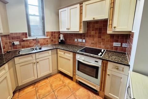 3 bedroom apartment to rent, Belper Road, Derby, DE1