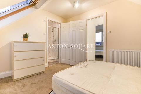 4 bedroom flat to rent, Sneath Avenue, London NW11