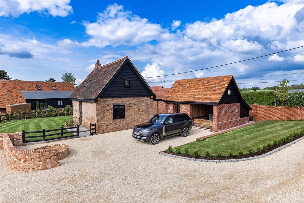 Kilnfield Barns  Plot8 LR (47).jpg