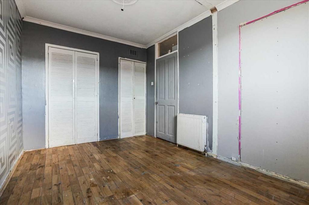 Bedroom Two (2)