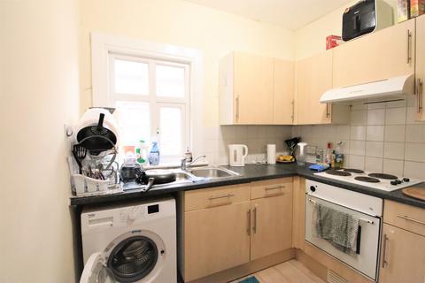 1 bedroom flat to rent, Lower Addiscombe Road, Croydon CR0