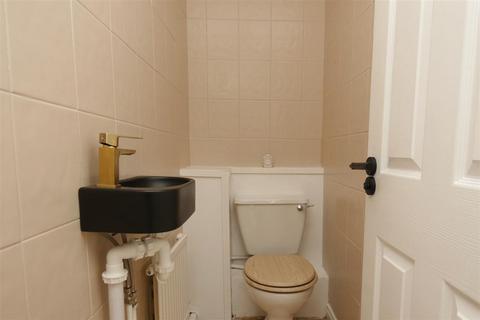 3 bedroom detached house for sale, Silverstone Drive, Huyton, Liverpool