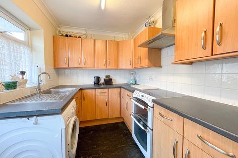 17 Painters Ash Lane, Northfleet, Gravesend, DA11 8EG