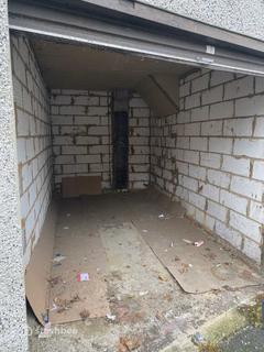Garage to rent, Adine Road, London E13
