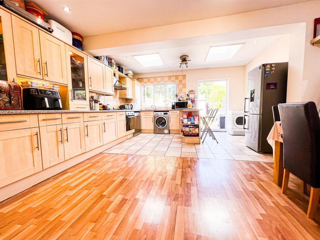 Breakfast Room