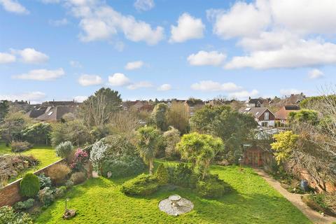 2 bedroom apartment for sale, Godwyn Road, Folkestone, Kent