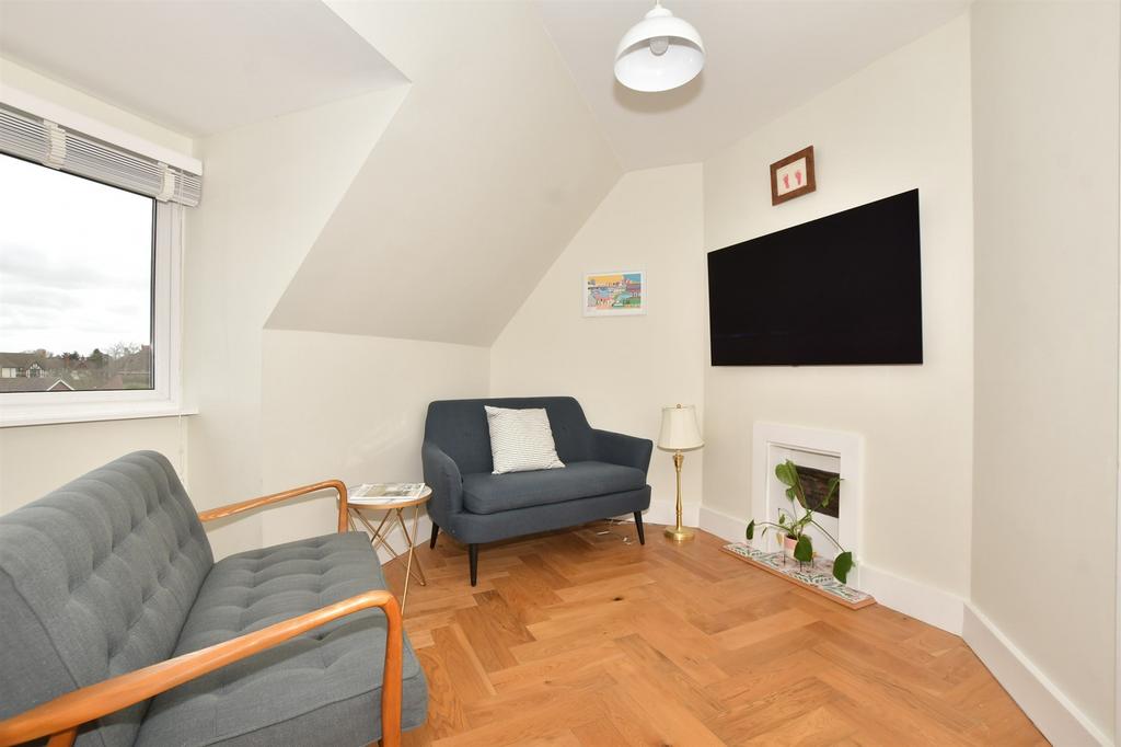 Kitchen/ Lounge