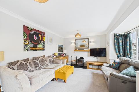4 bedroom detached house for sale, Clayfields, Penn,