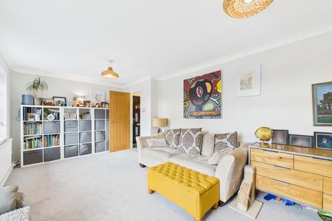 4 bedroom detached house for sale, Clayfields, Penn,