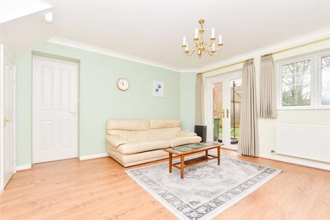 3 bedroom semi-detached house for sale, Cloverfields, Horley, Surrey