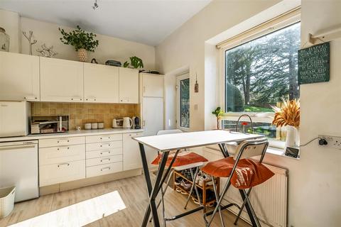 undefined, DOWNS LANE, SOUTH LEATHERHEAD, KT22