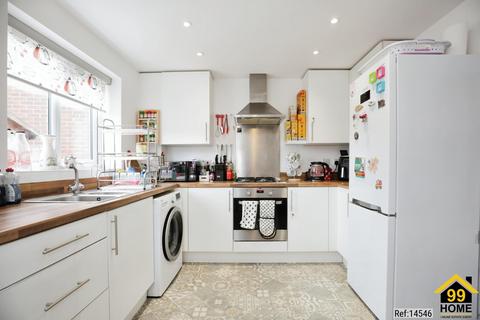 2 bedroom semi-detached house for sale, Newton End, Warwickshire, CV34