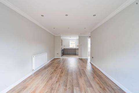 1 bedroom flat for sale, Flat, Lorne Court, a Lorne Road, Walthamstow, London, E17