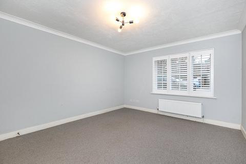 Flat 3, Laurel House Aspen Vale, Whyteleafe, CR3 0YW