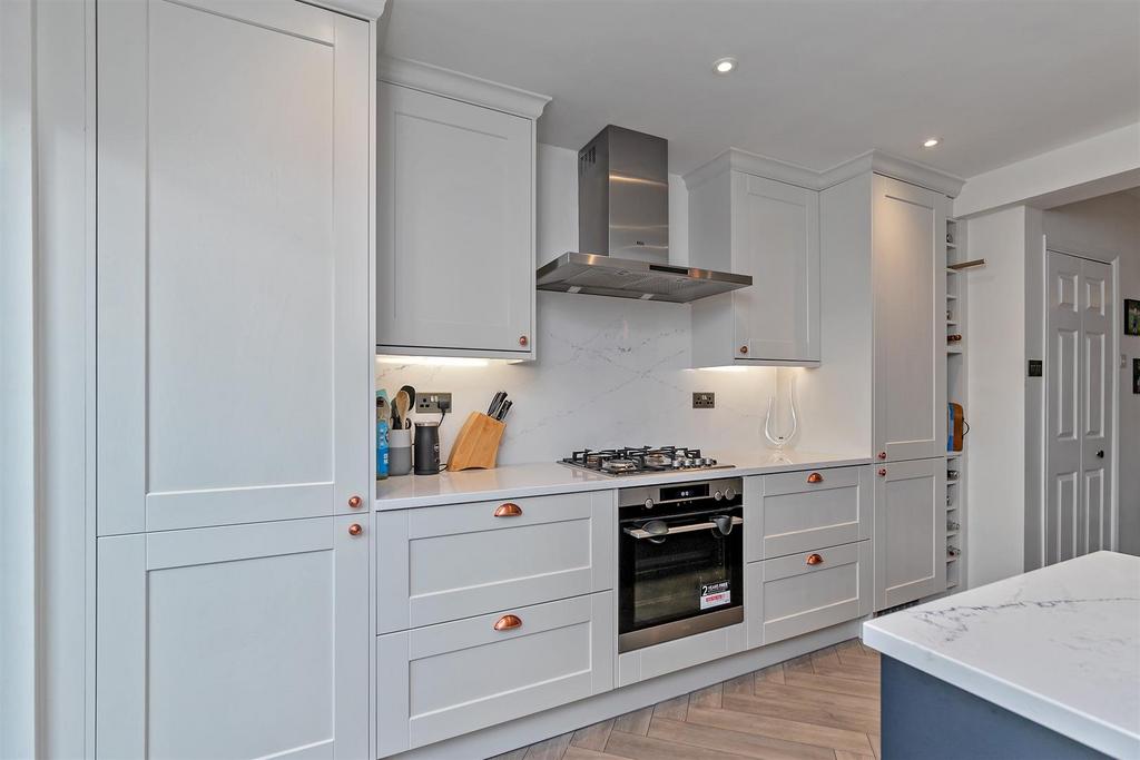 38 Burnham Road-19.jpg