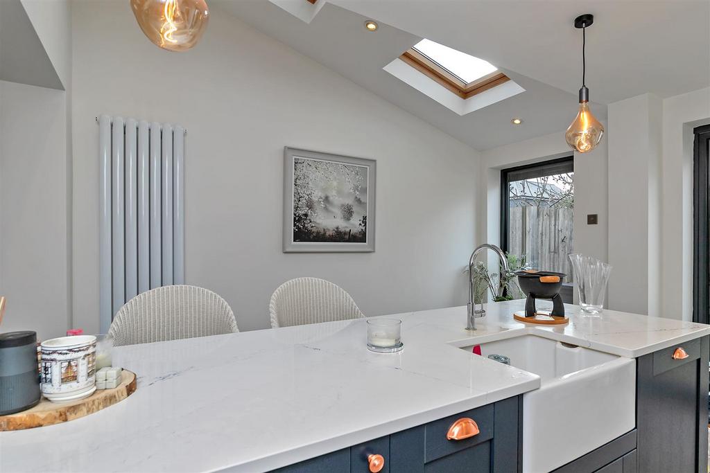 38 Burnham Road-22.jpg