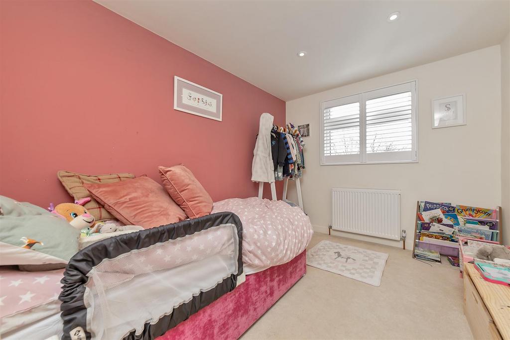 38 Burnham Road-35.jpg
