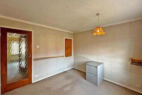 57 Dickinson Road, Wombourne, Wolverhampton, WV5 0NH