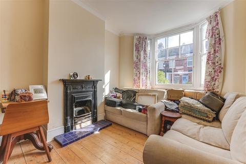 3 bedroom terraced house for sale, Cedars Road, Winchmore Hill, N21