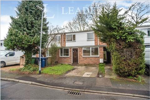 7 Kirkby Close, Cambridge, CB4 1XP