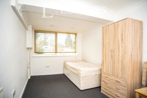 7 Kirkby Close, Cambridge, CB4 1XP