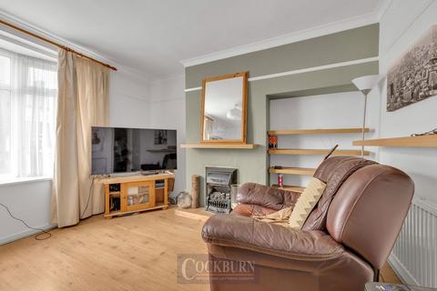 70 Framlingham Crescent, London, SE9 4AF